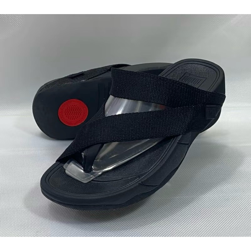 Giày Fitflop có dây đeo 36 đến 45 cho cả nam và nữ.