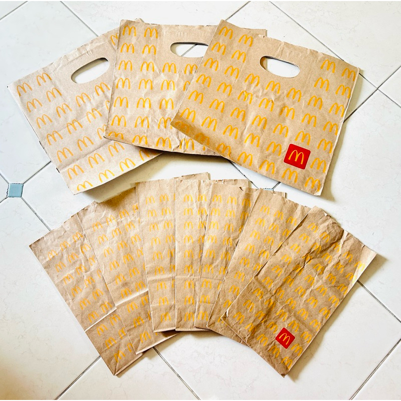 Túi giấy rỗng McDonald 's (Đã qua sử dụng)