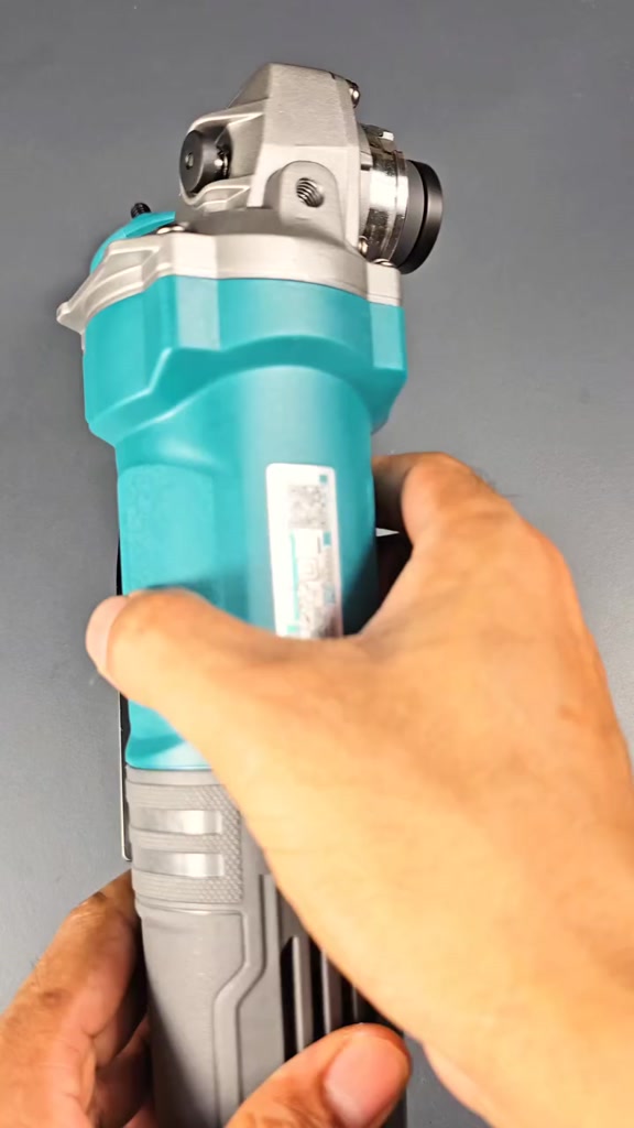 Máy mài,máy cắt Total 710W , 750W - 100M TG10710076/TG10710056/TG10910056 ( công tắc đuôi )