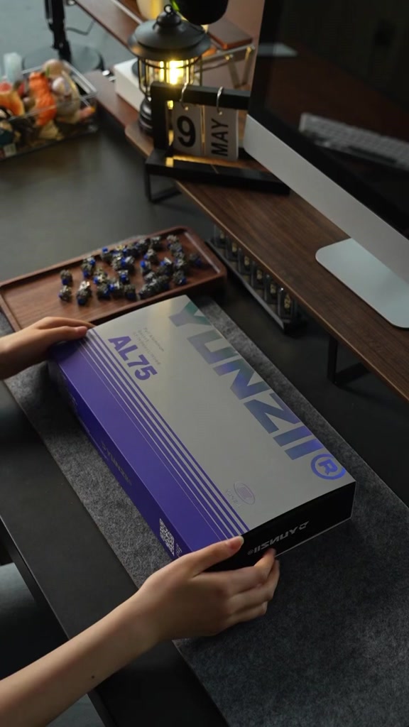 Bàn phím cơ Yunzii AL75 full nhôm CNC, 3 mode kết nối, 75%, Pin 6000mAh ...