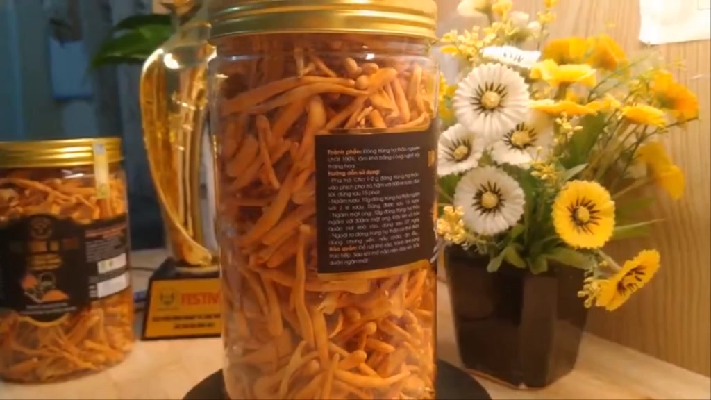 Nấm đông trùng hạ thảo sấy thăng hoa 50g sợi rối (ít gãy) giúp ăn ngon ngủ ngon, giá tại xưởng