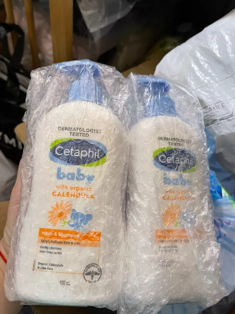 Sữa tắm gội Cetaphil Baby Wash and Shampoo Calendula 400ml