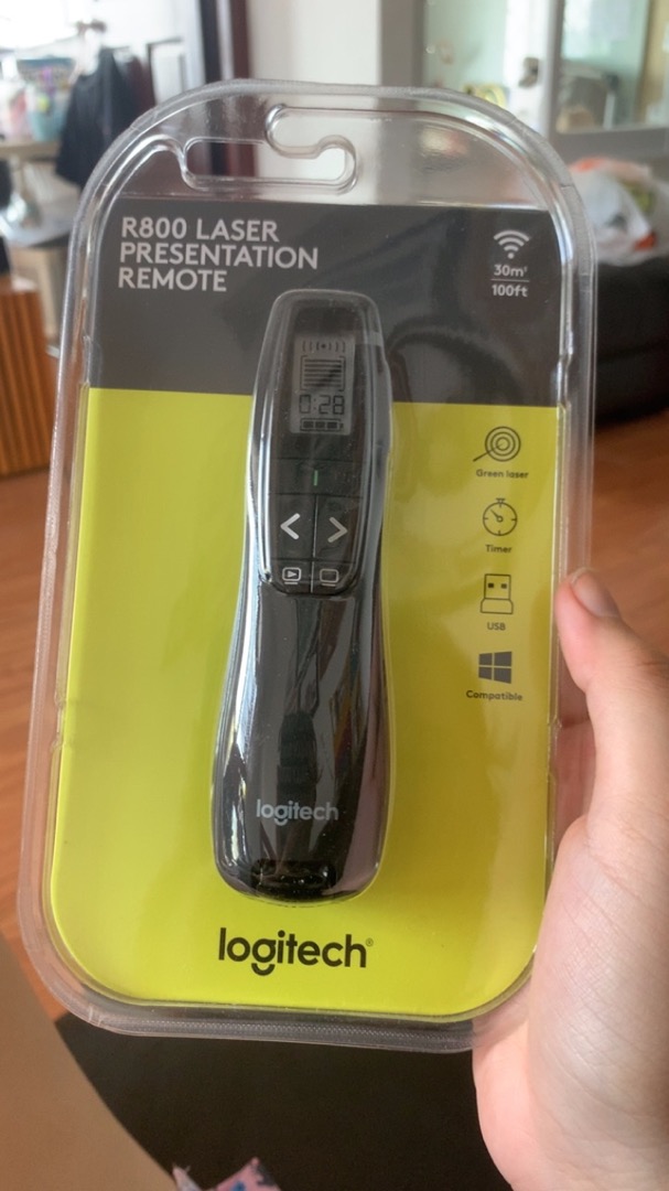 Con trỏ laser xanh trên Logitech R800