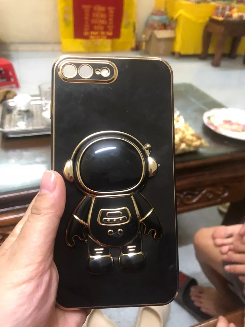 Chi tiết kính dán màn hình