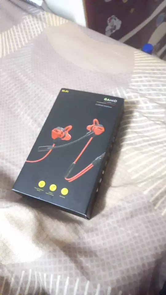 Thiết kế tai nghe in-ear