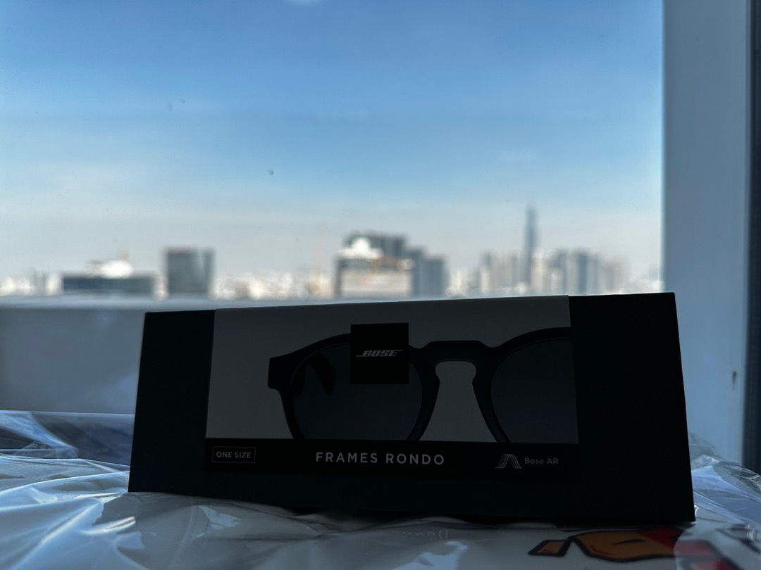 Kính Bose Frames Rondo và phụ kiện