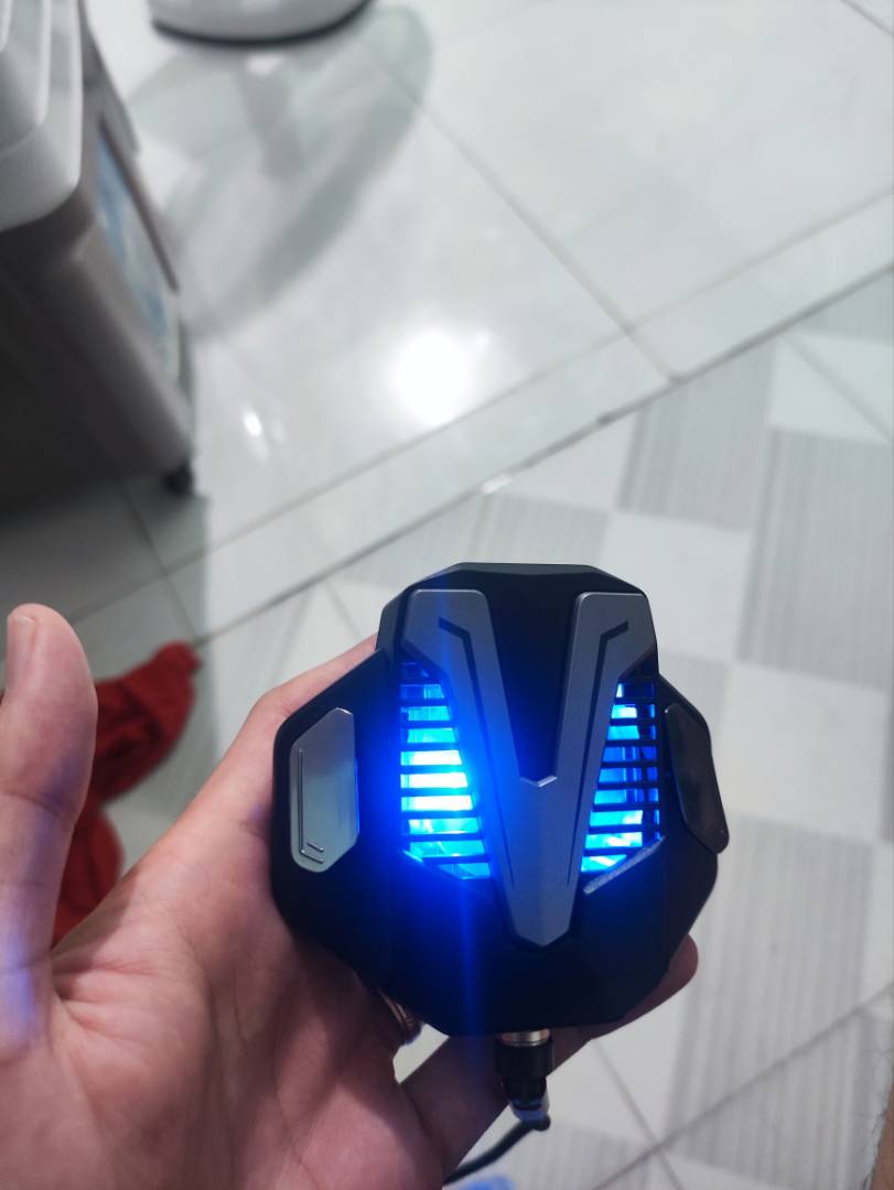 Quạt F20 tích hợp nút Auto Tap