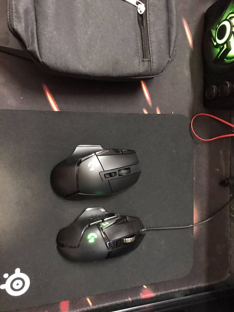 Nút và con lăn Logitech G502 X