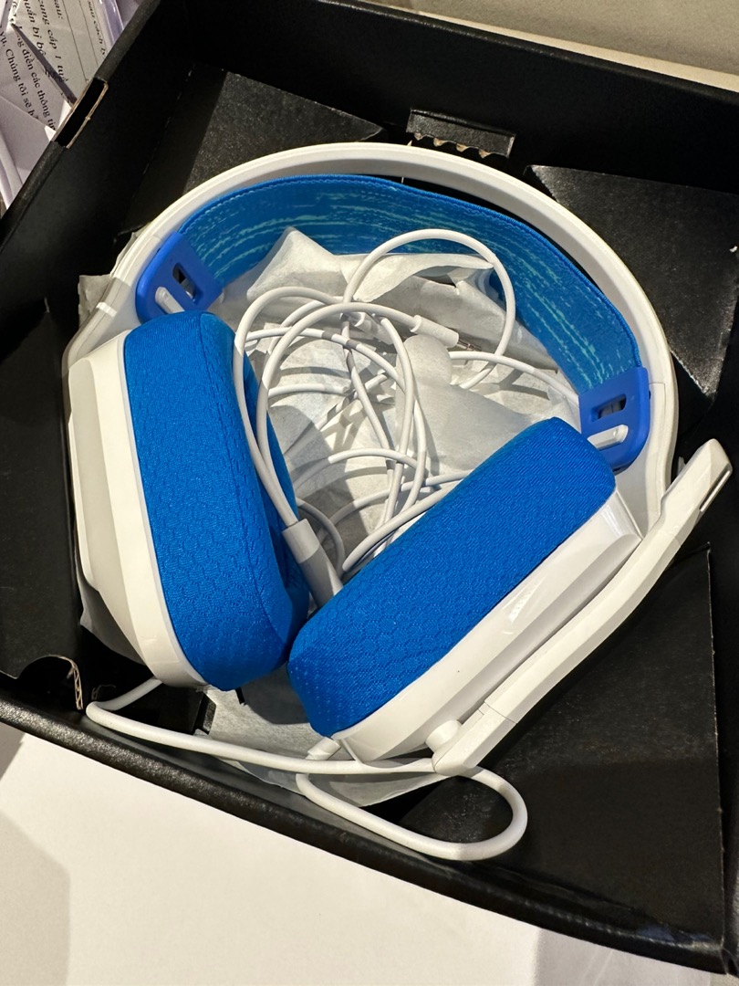 Mic Logitech G335