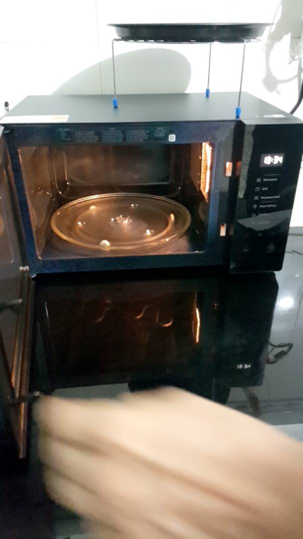 Khoang lò Samsung Ceramic Inside