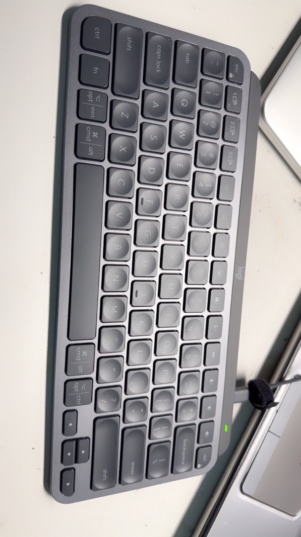 Bàn phím Logitech MX Keys Mini