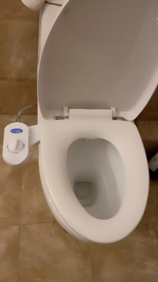 Ultra Slim Bidet Toilet Seat Sprayer Attachment photo review