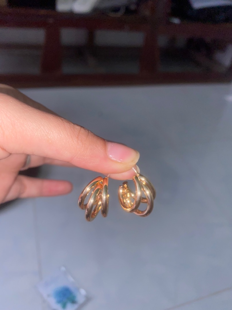 Review image
