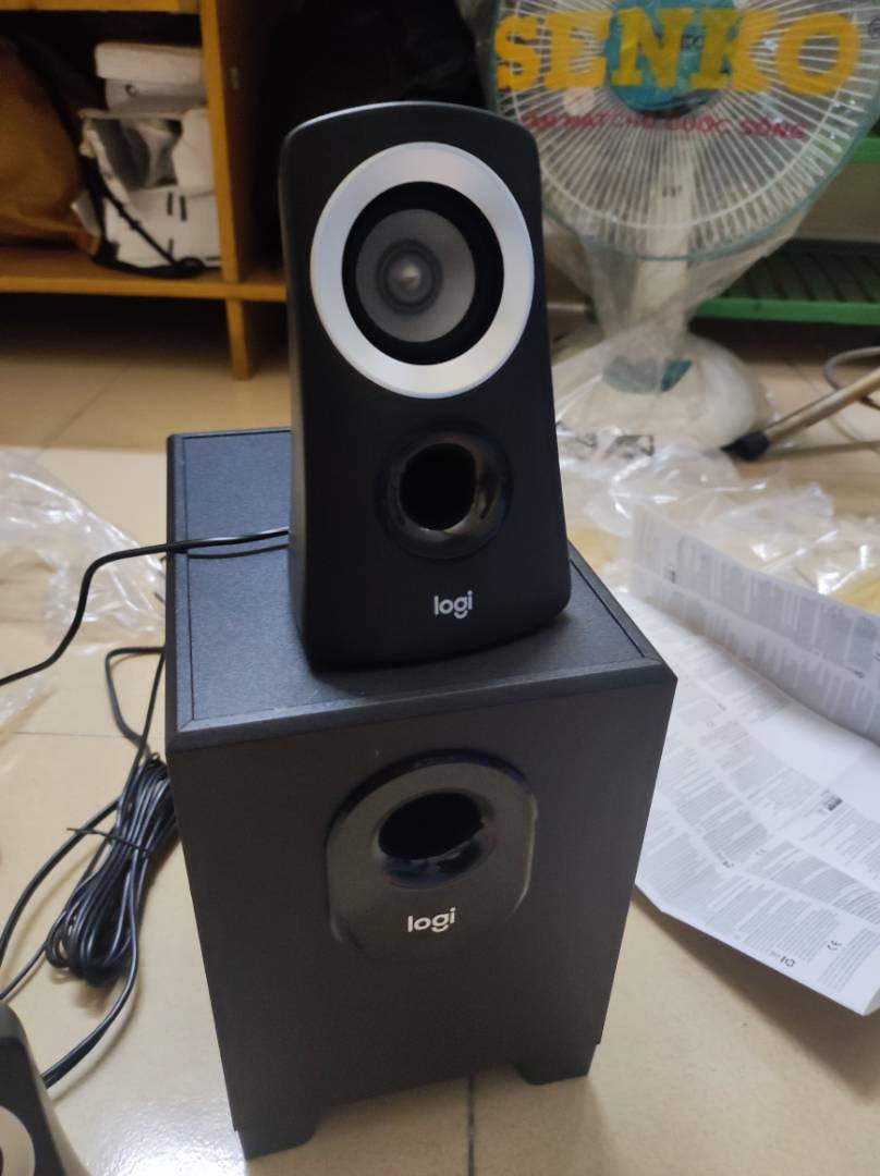 Hệ thống loa 2.1 Logitech Z313