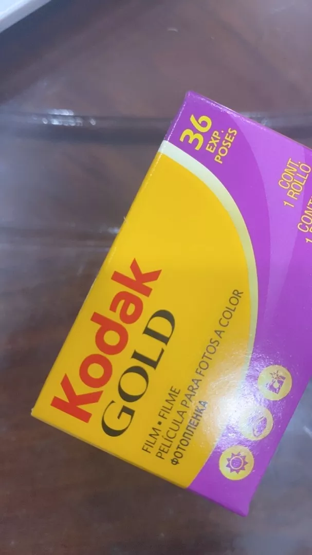 Phim Kodak Kodacolor 100 35mm hạn dùng 2028