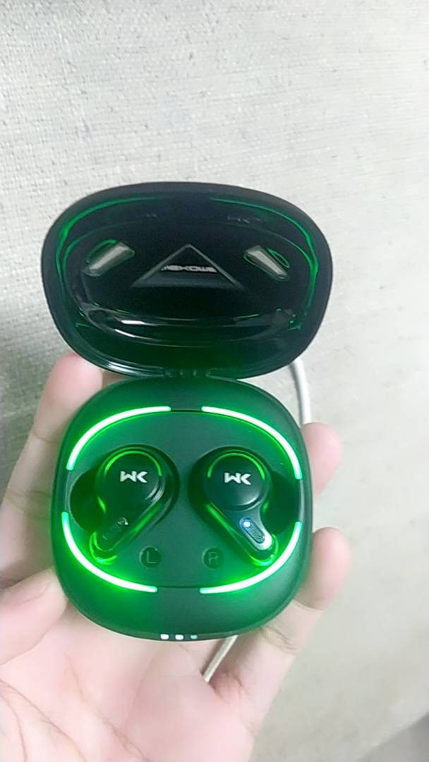 WEKOME VB02 thiết kế nhét tai