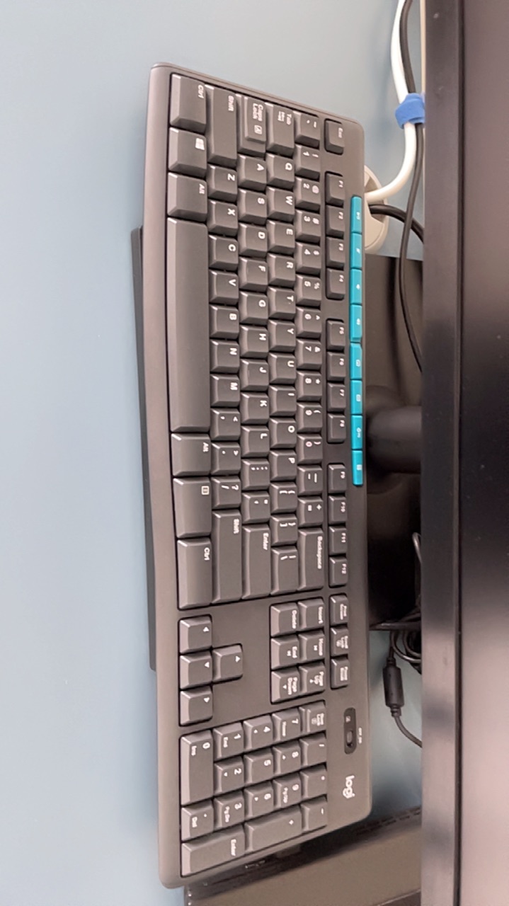 Bộ bàn phím chuột Logitech