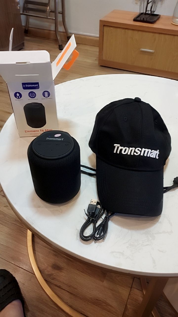 Chất liệu nón Tronsmart