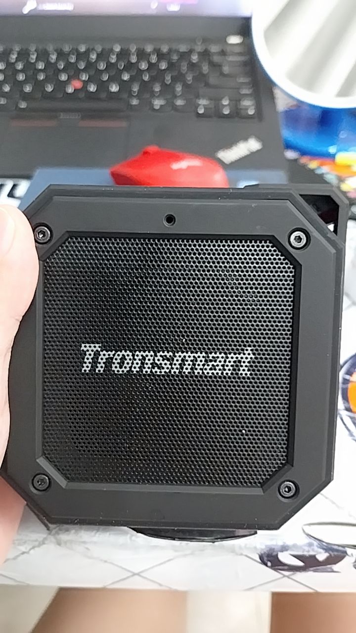 Thiết kế loa Tronsmart Groove