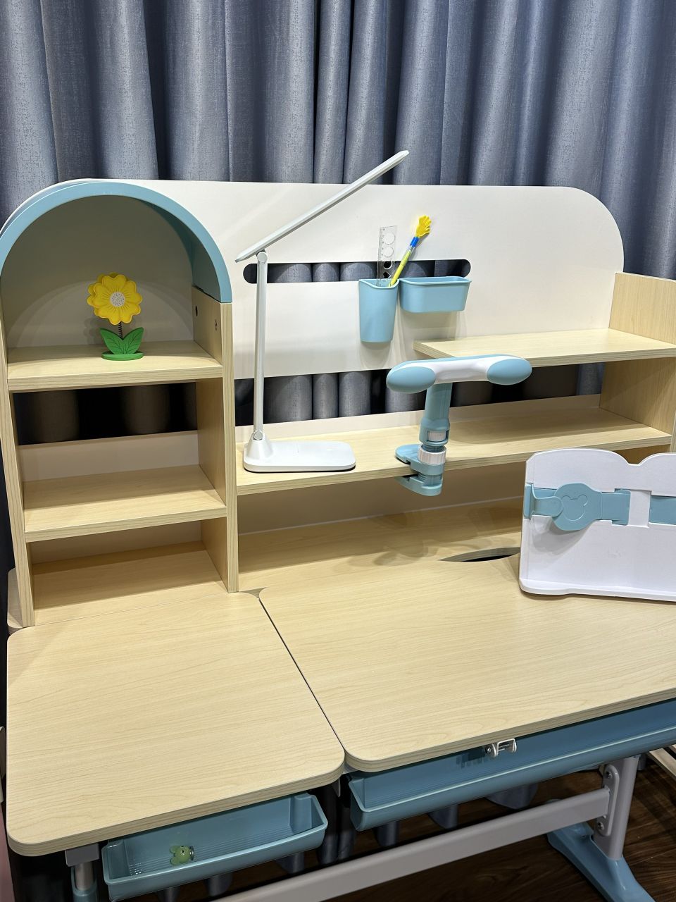 (Bản Cải Tiến) Bộ bàn học chống gù Sakawin S110 Bàn học cho  - ảnh 1