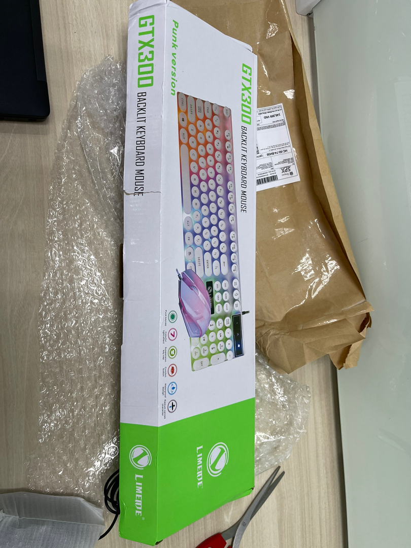 Bàn phím GTX300 phím tròn