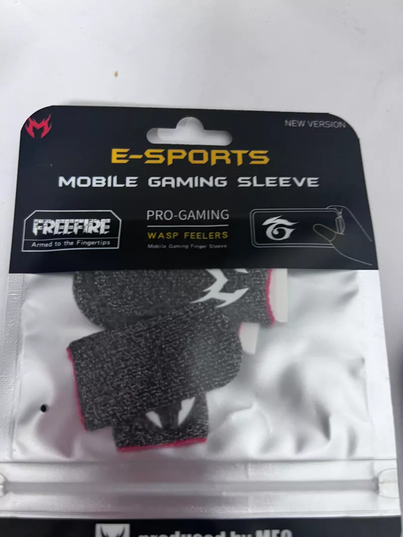 Bao tay gaming MEMO chất liệu sợi carbon