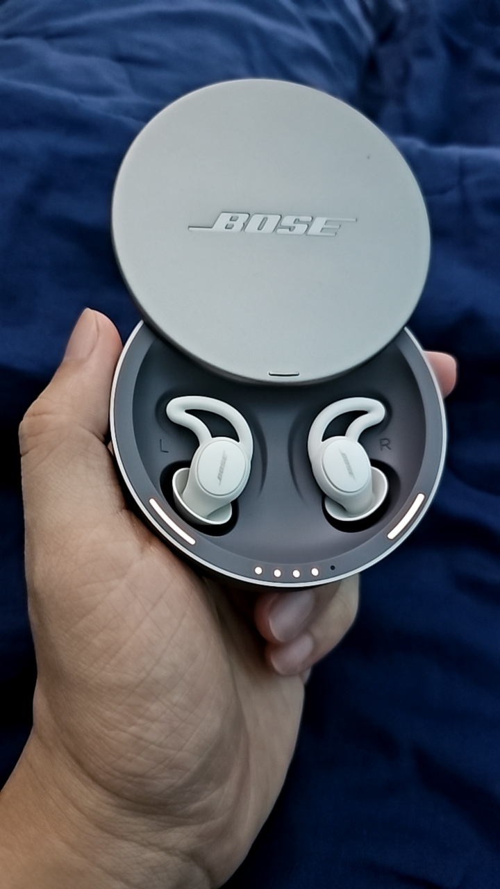 Hộp đựng Bose Sleepbuds II