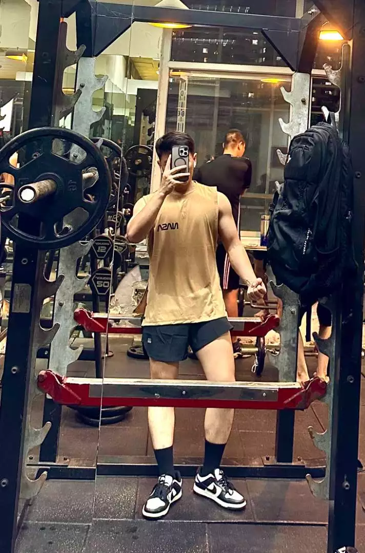 Quần short nam Coolmate tập gym chạy bộ