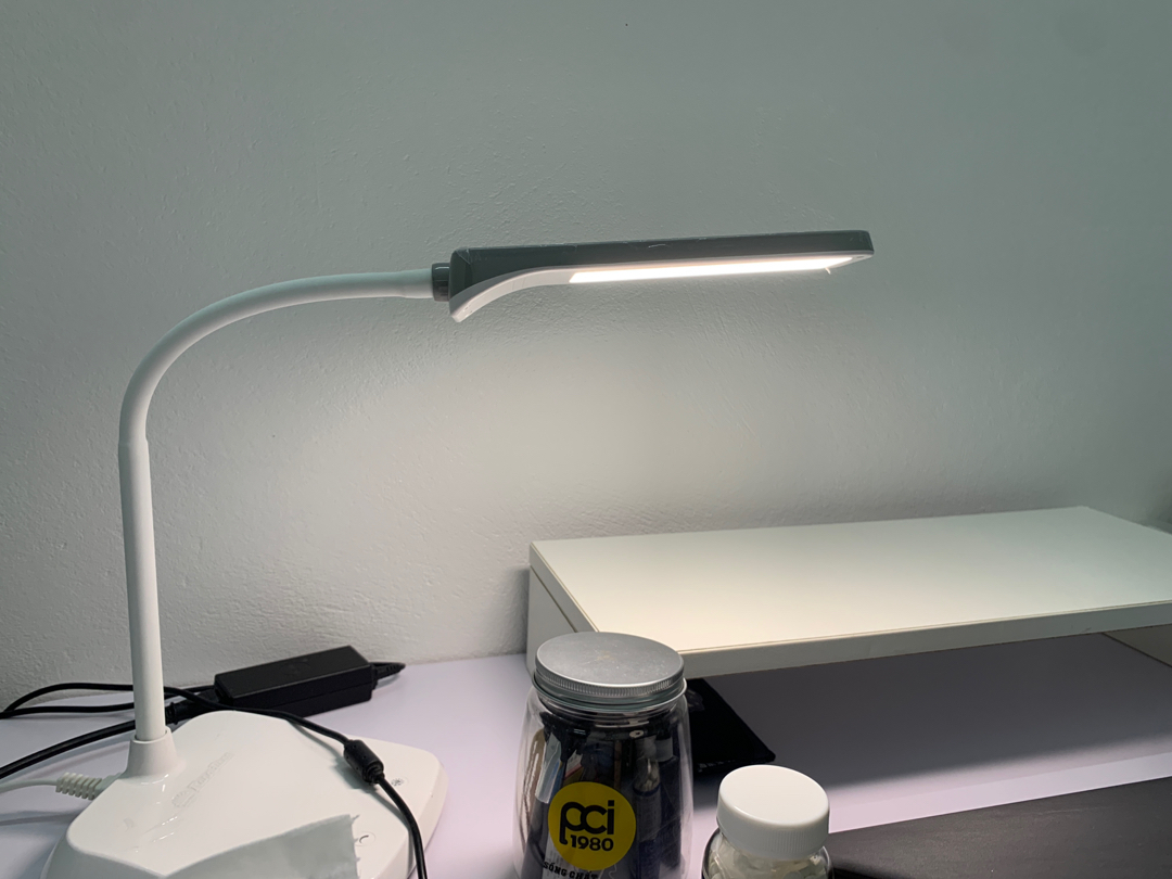 Đèn học Rạng Đông LED chống cận, bảo vệ mắt, thị lực,3 mức s - ảnh 1