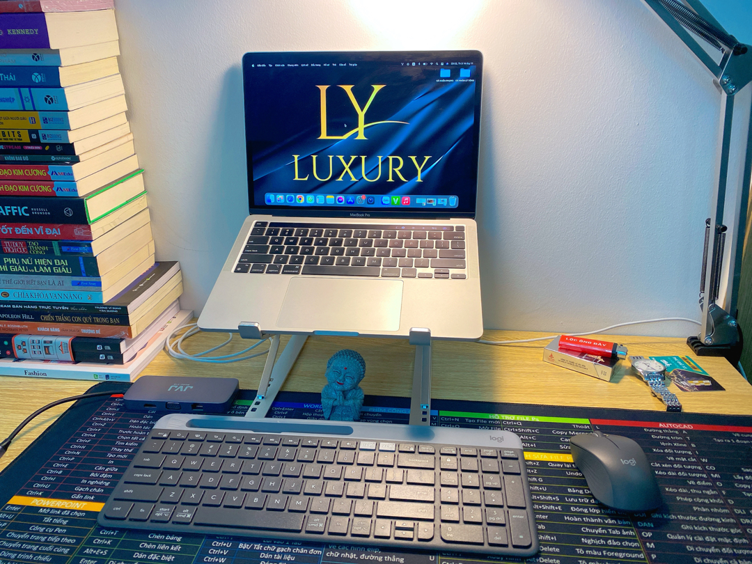 Logitech K580