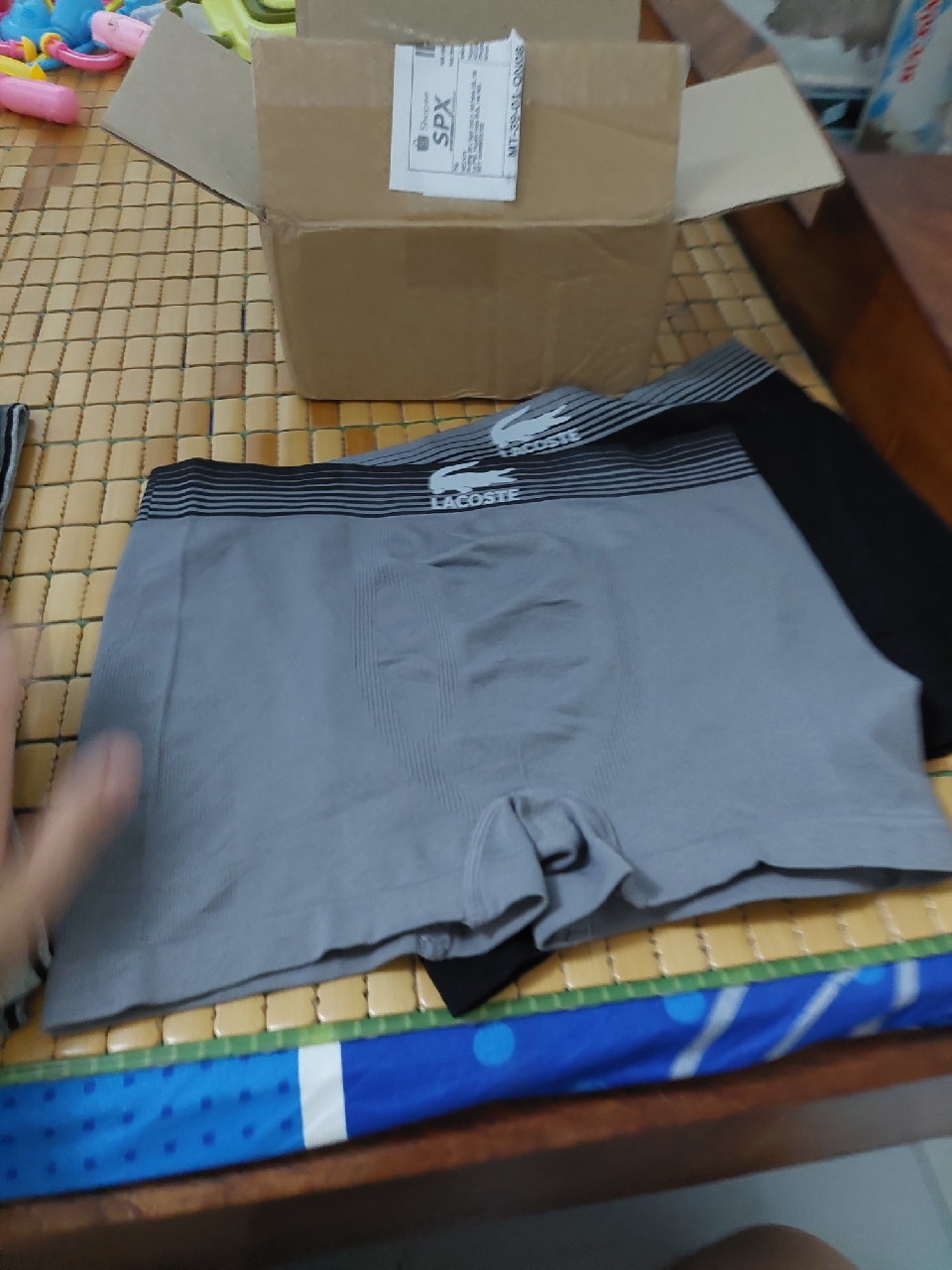 Thumbnail 6