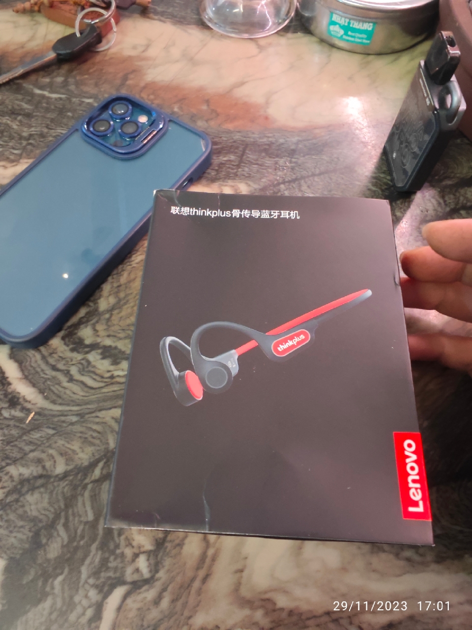 Thiết kế tai nghe Lenovo X3 Pro