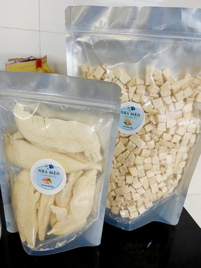 Ức gà sấy khô dành cho chó mèo, thức ăn vặt sấy khô chó mèo, thịt gà sấy khô chó mèo