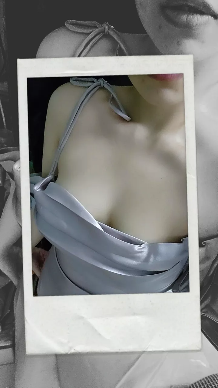 ĐẦM LỤA CỘT DÂY + TRỄ VAI , size SML lụa hàn châu cao cấp ( LILY DRESS ) Mã giảm giá, Thế giới deal, Deal cực sốc, khuyến mãi,đồ tập gym, yoga, bóng đá, Siêu sale khuyến mãi,Thế giới deal, mã giảm giá, bão sale, khuyến mãi khủng, khuyến mãi hot, săn coupoun, hot deal, lazada, sendo, tiki, shopee, laptop, iphone 13 pro max, samsung, dell, ngân hàng, vay tiền nhanh, năm 2025,sale 6.6, 9.9, 10.10, 11.11 siêu sale cuối năm 12.12,chứng khoán,giáo dục, Pickleball