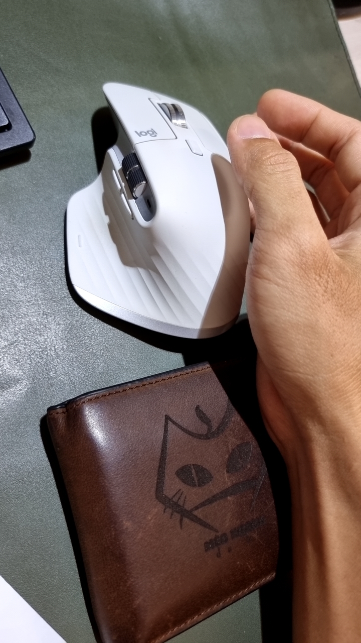 Thiết kế chuột MX Master 3S