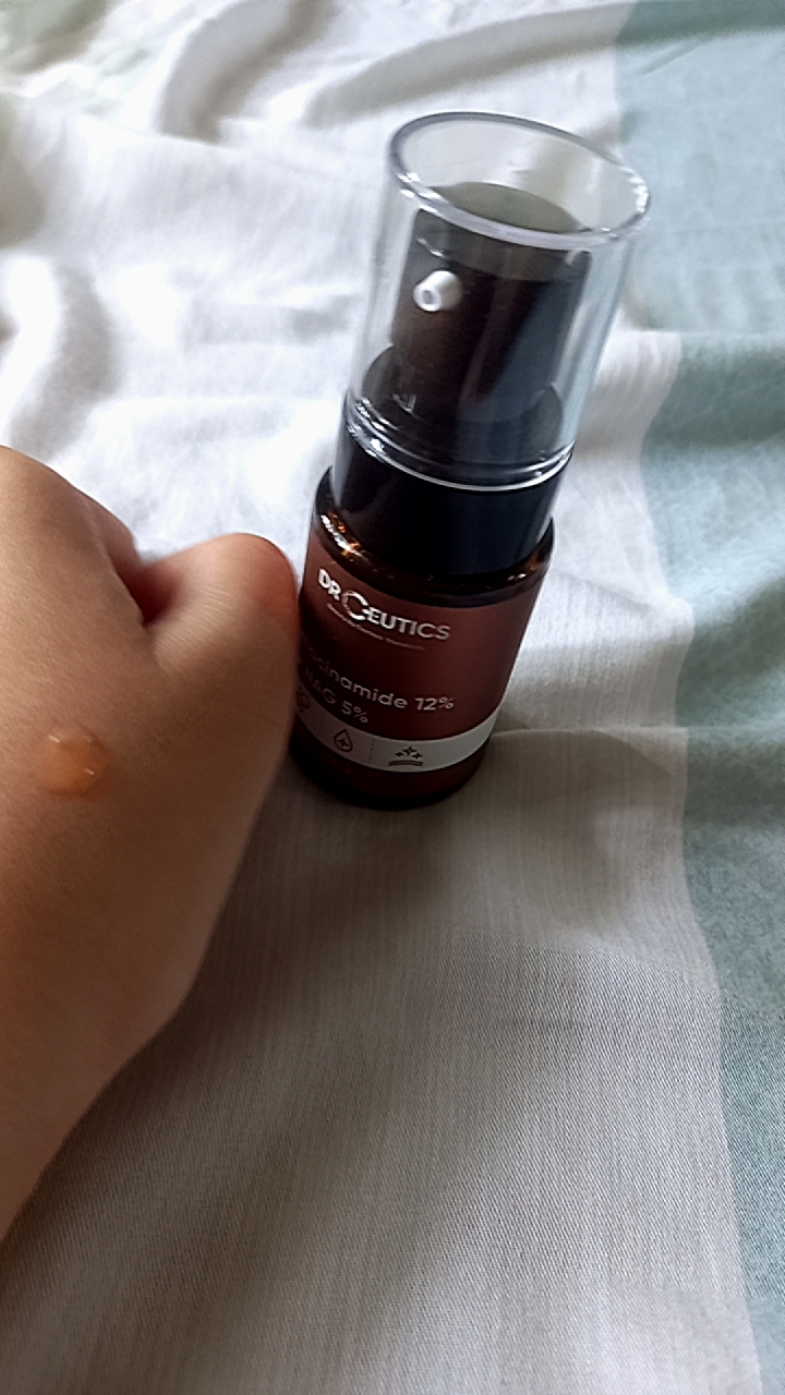 serum-kiem-dau-sang-da-drceutics-niacinamide