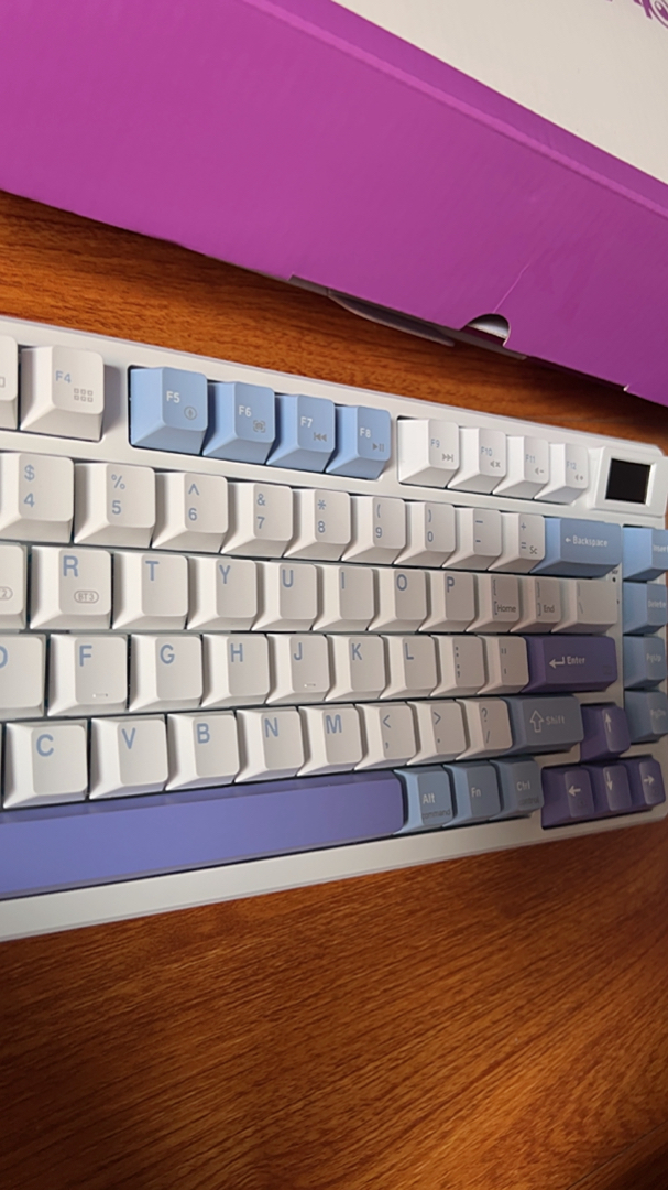 Layout và keycap PBT Monka 3075 Pro
