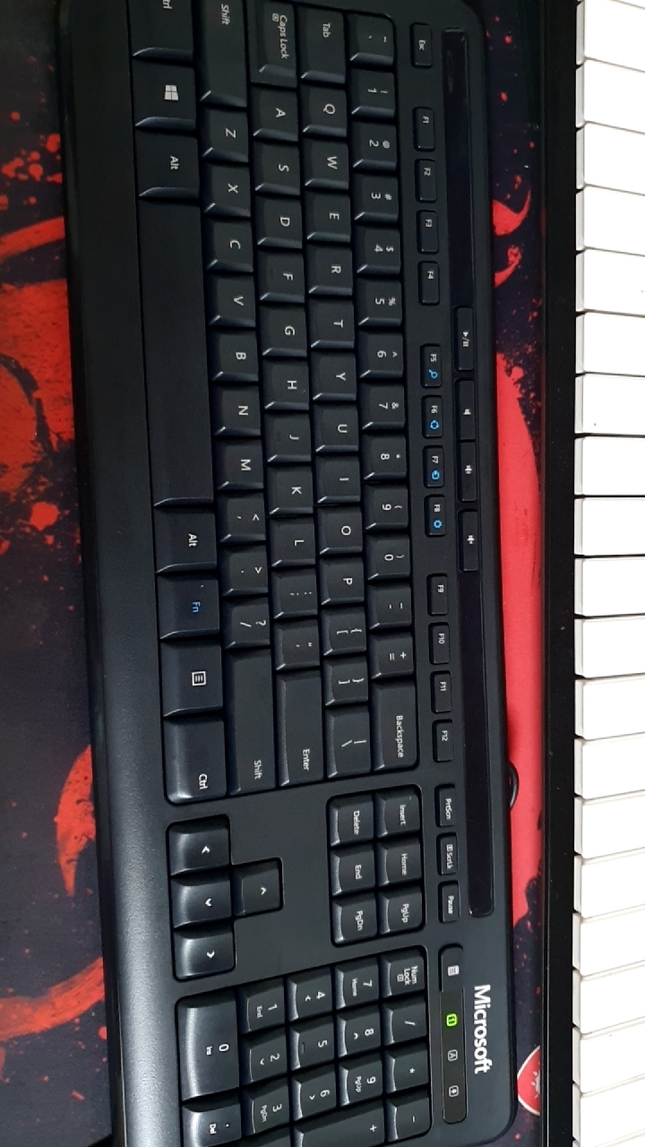 Bàn phím Microsoft 600 có phím Hot Keys