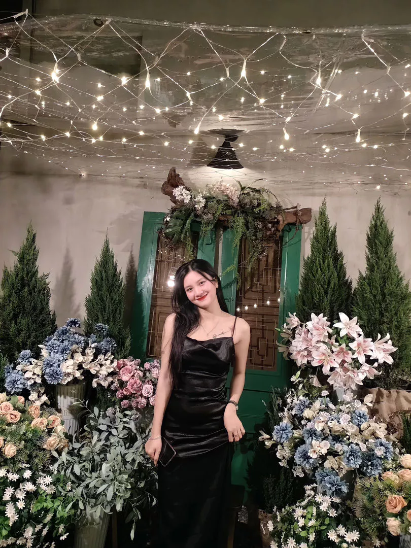 ĐẦM LỤA CỘT DÂY + TRỄ VAI , size SML lụa hàn châu cao cấp ( LILY DRESS ) Mã giảm giá, Thế giới deal, Deal cực sốc, khuyến mãi,đồ tập gym, yoga, bóng đá, Siêu sale khuyến mãi,Thế giới deal, mã giảm giá, bão sale, khuyến mãi khủng, khuyến mãi hot, săn coupoun, hot deal, lazada, sendo, tiki, shopee, laptop, iphone 13 pro max, samsung, dell, ngân hàng, vay tiền nhanh, năm 2025,sale 6.6, 9.9, 10.10, 11.11 siêu sale cuối năm 12.12,chứng khoán,giáo dục, Pickleball