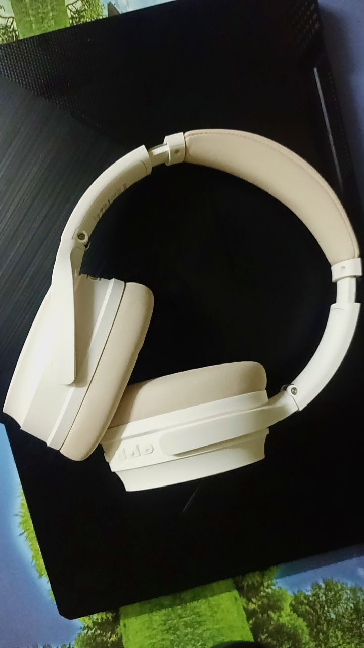 EDIFIER WH700NB và WH700NB PRO