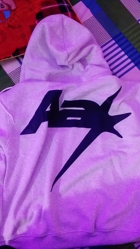Thumbnail 11