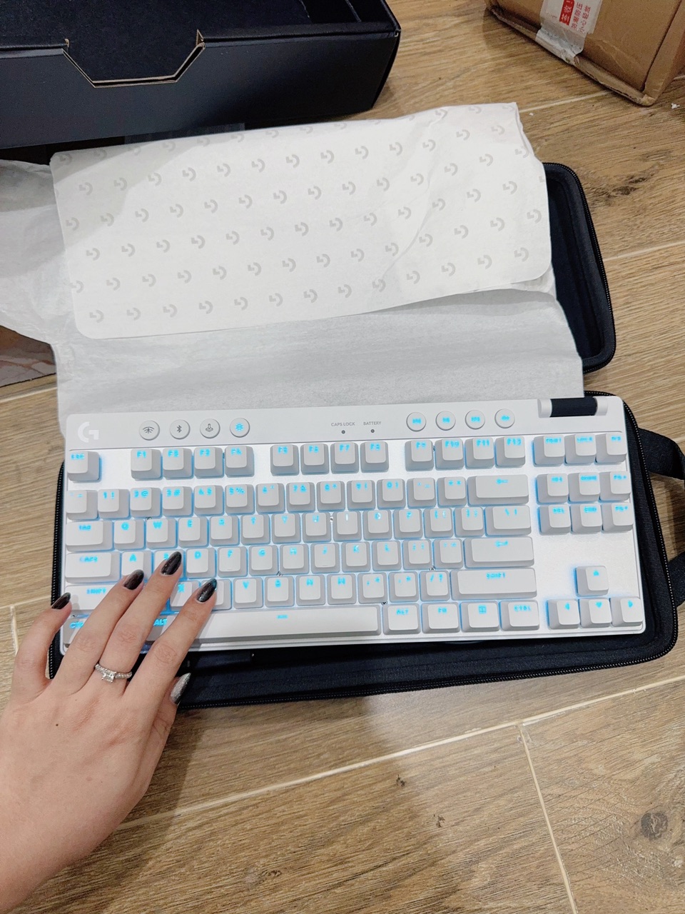 Bố cục bàn phím Logitech PRO X TKL