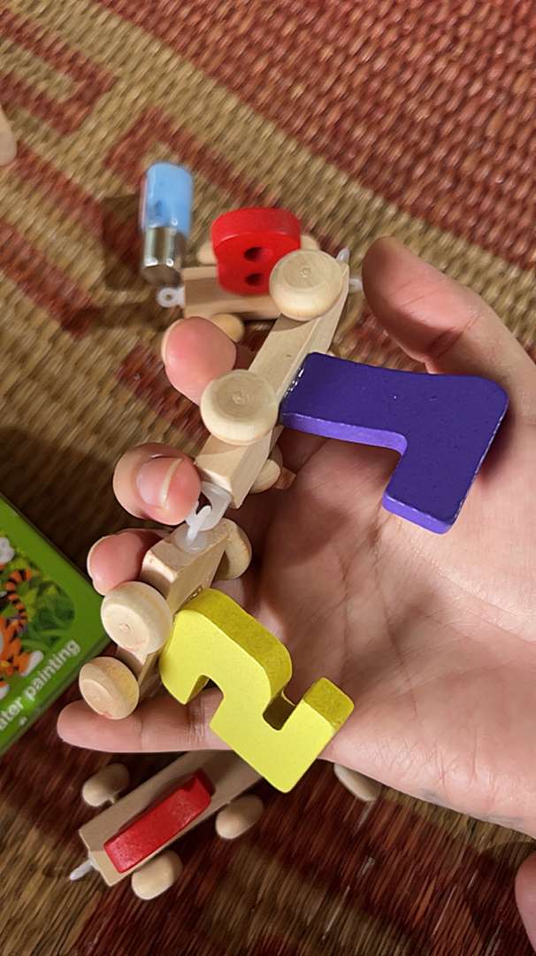 Tàu lửa kéo số cho bé