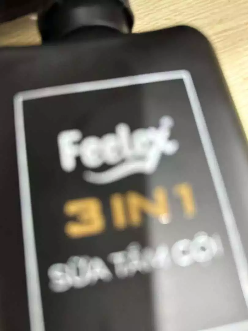 Sữa tắm gội rửa mặt Feelex 3 in 1 - chai 350ml