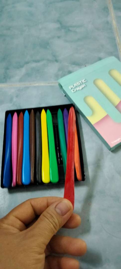 Bút sáp màu nhiều lựa chọn