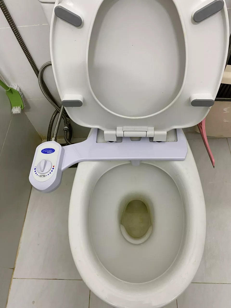 Ultra Slim Bidet Toilet Seat Sprayer Attachment photo review