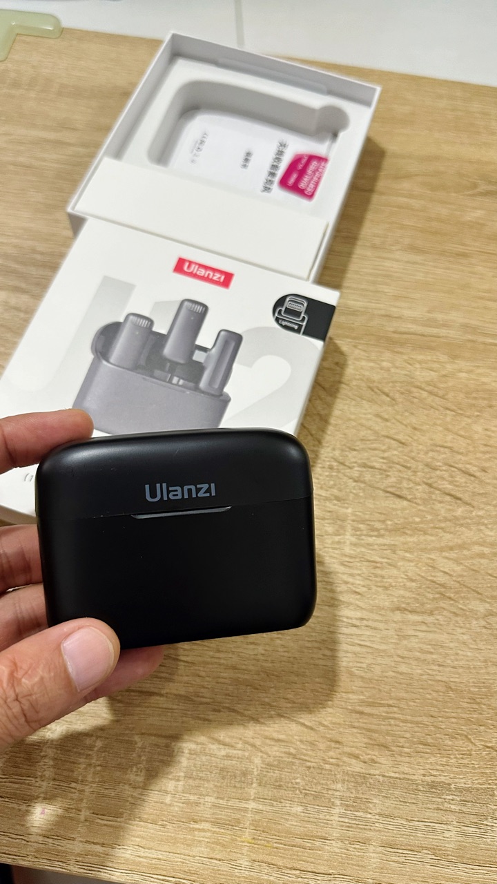 Bộ thu và máy phát micro Ulanzi