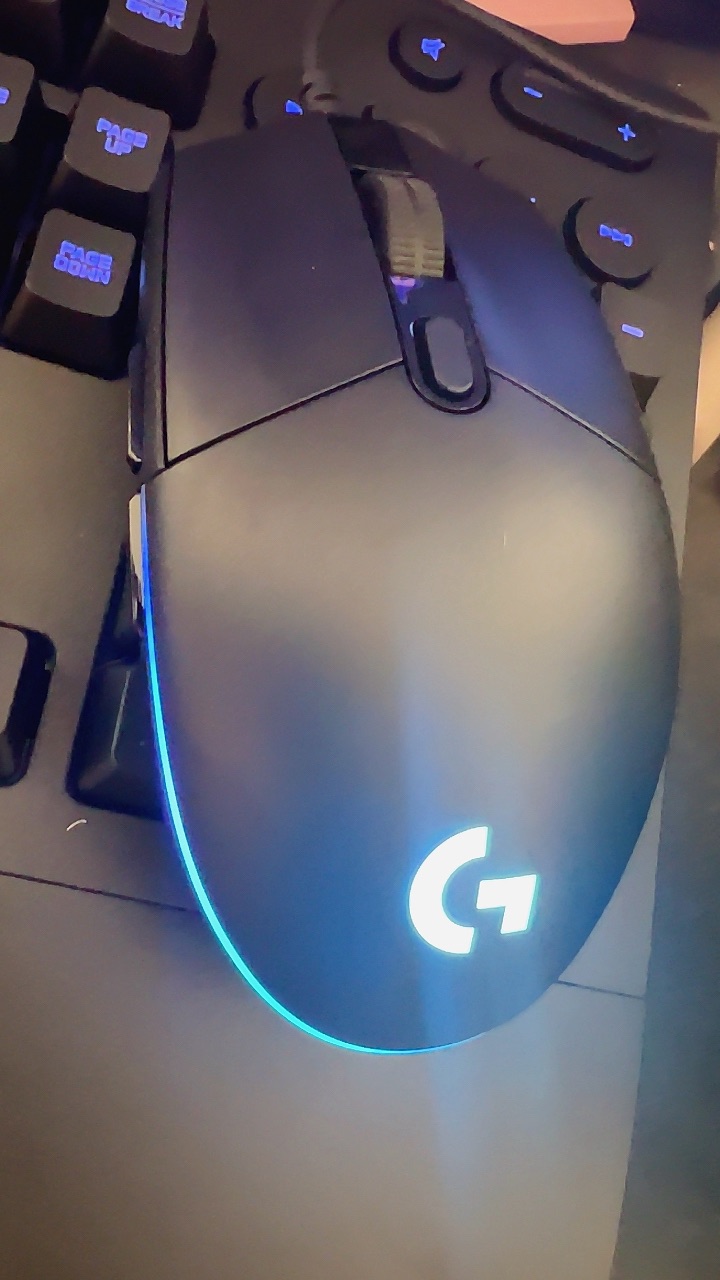 Chuột Logitech G203