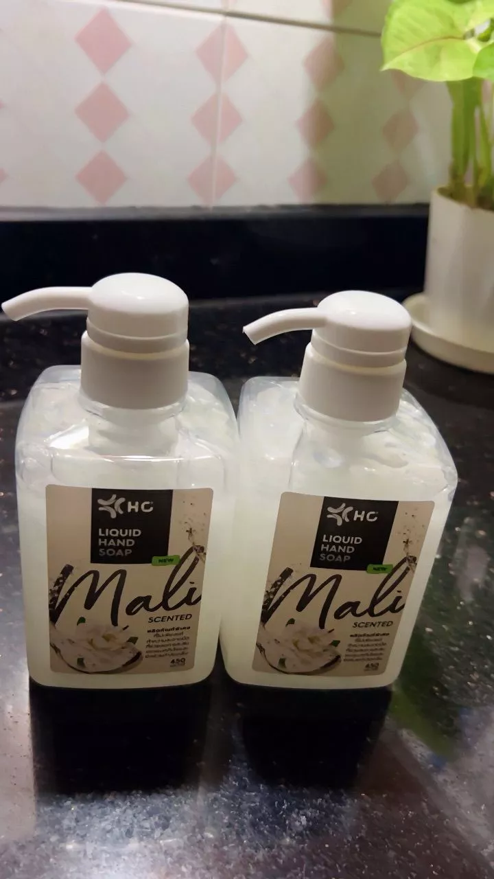 Chi tiết chai nước rửa tay HC