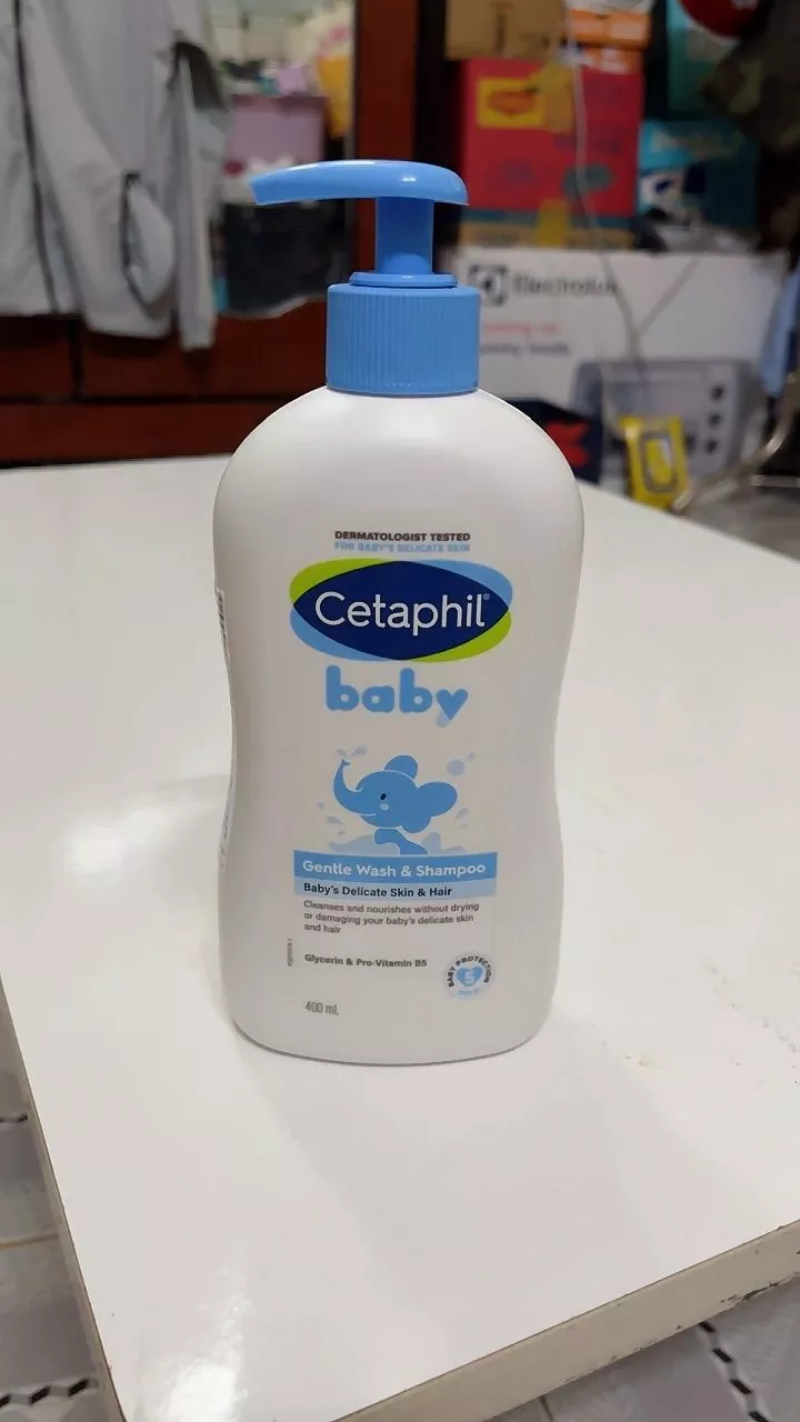 Sữa tắm gội 2 trong 1 Cetaphil Baby 400ml cho bé